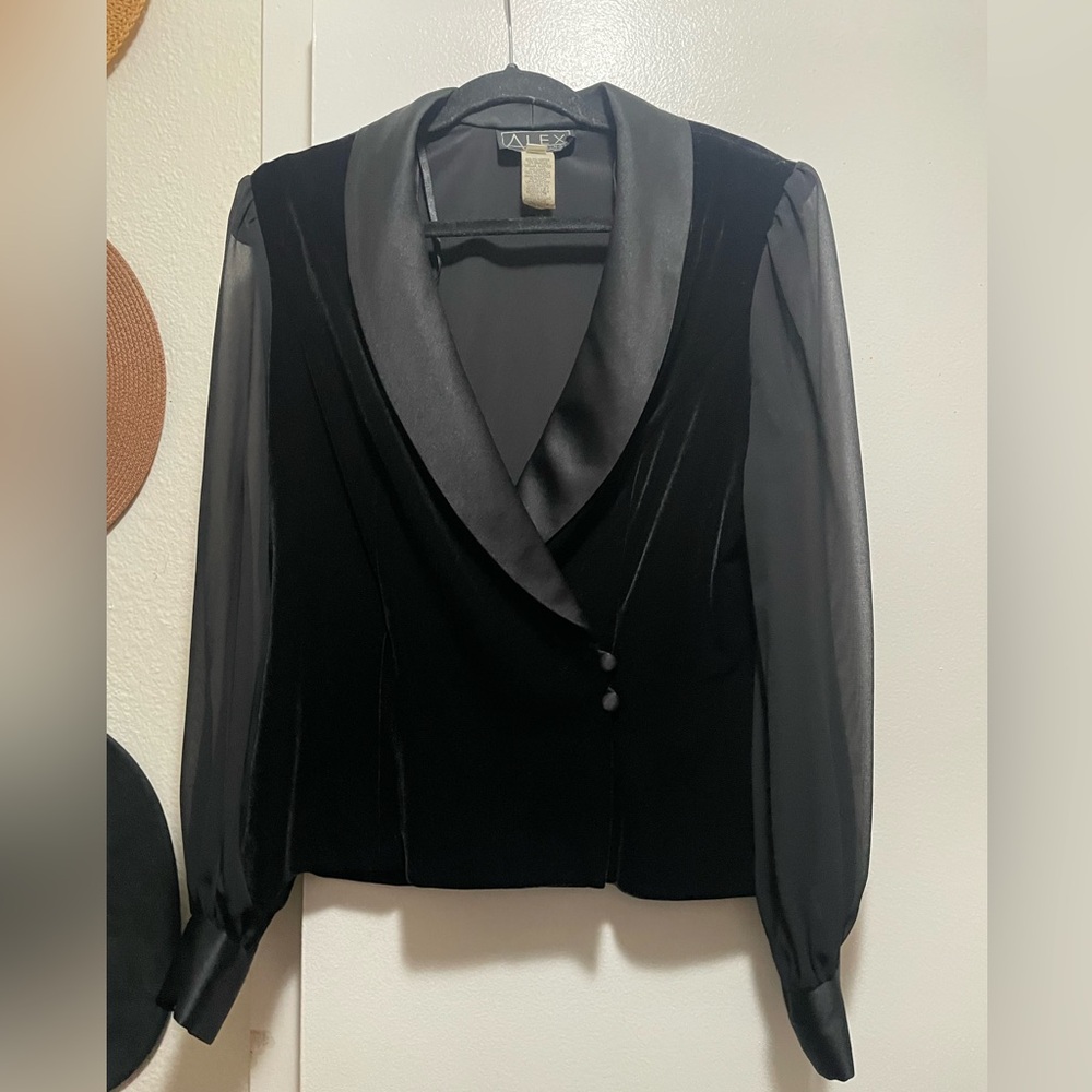 Fitted Fancy Blazer